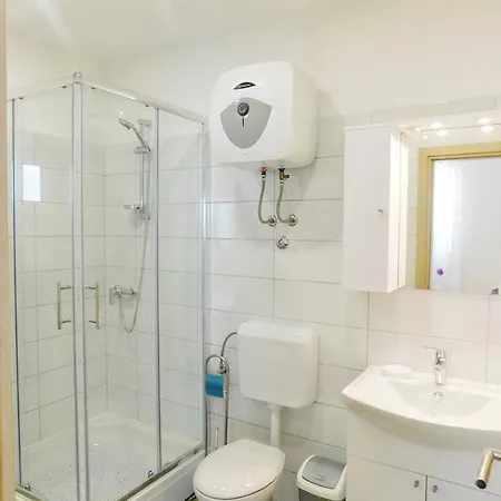 Apartament Danilo 48